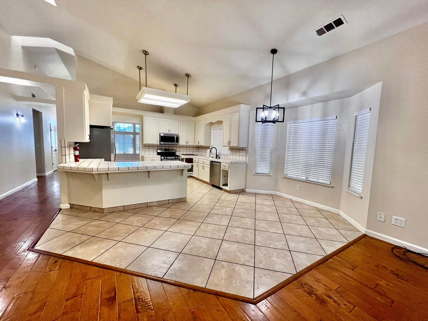 Manteca House: 1695 Klondike Way
