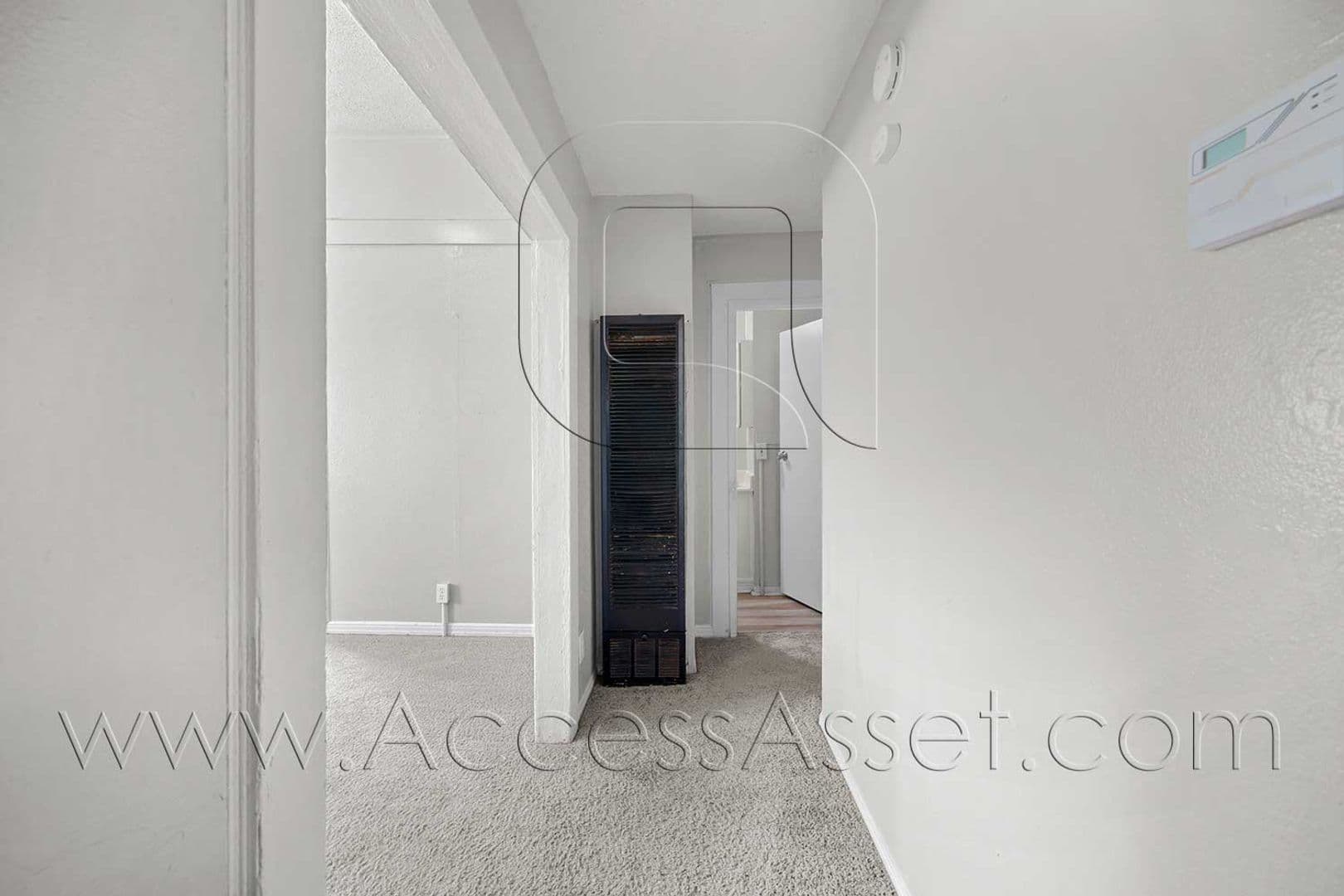 Lake Elsinore Apartment: 307 W Sumner Ave.