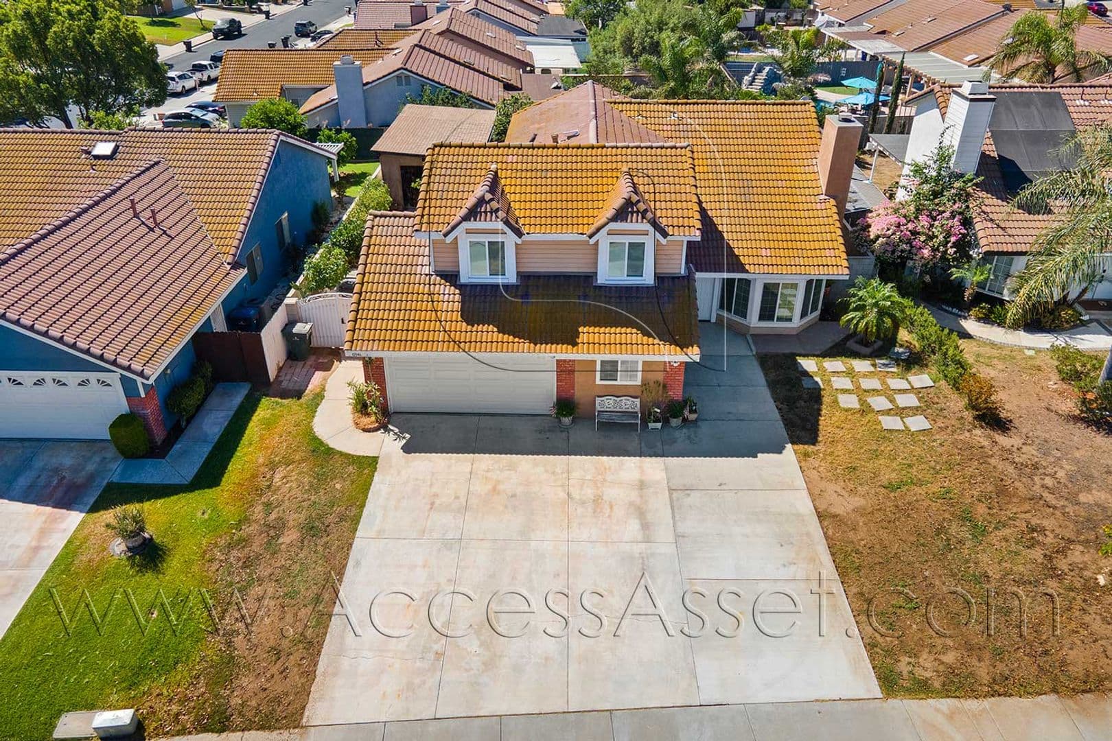 Riverside Apartment: 10946 Thrush Dr