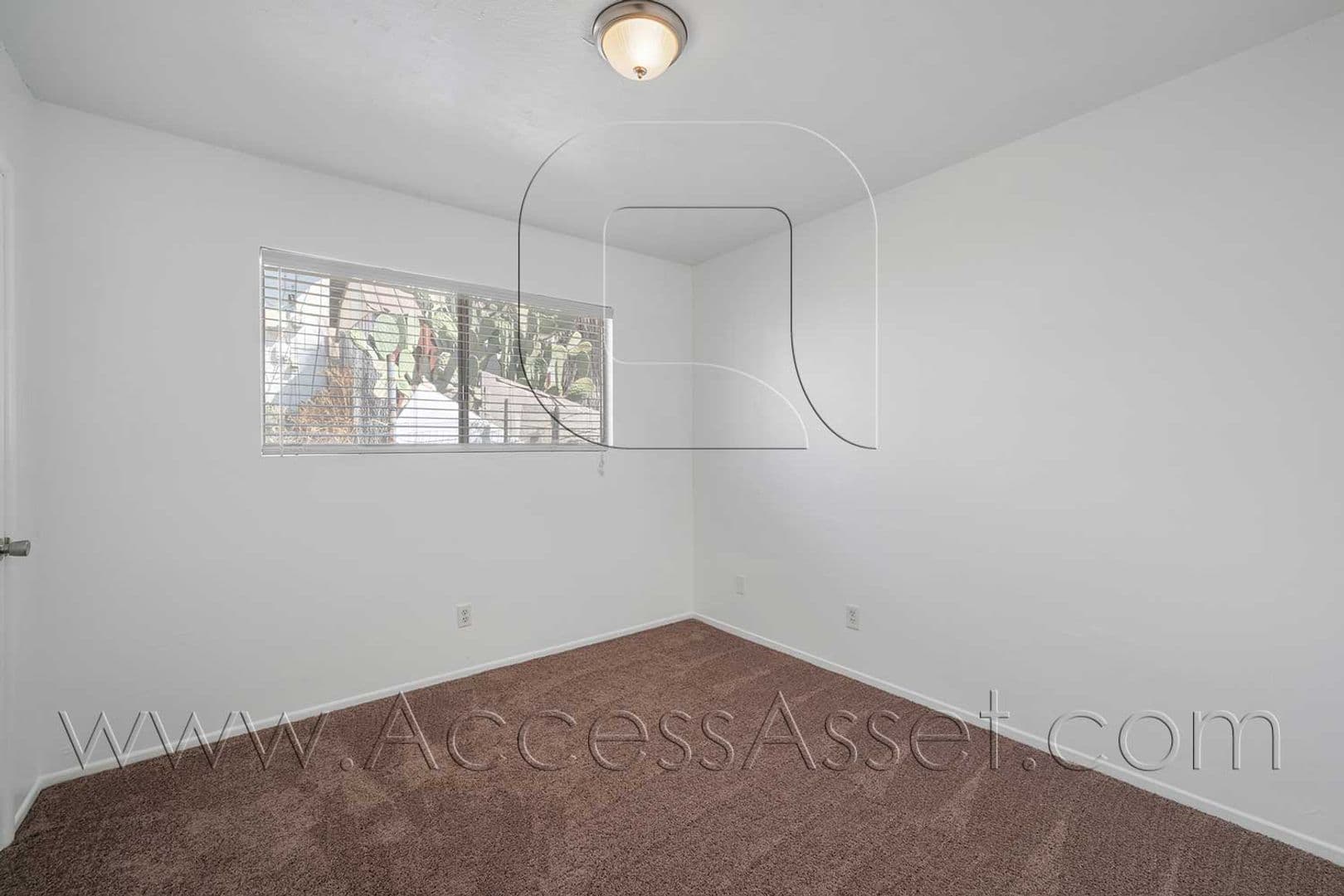 Lake Elsinore House: 29650 Jernigan St.