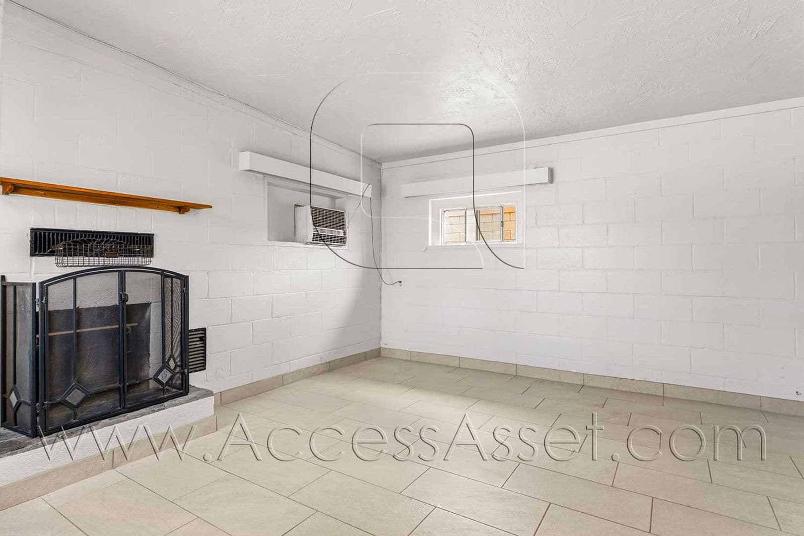 Beaumont House: 675 American Avenue #2