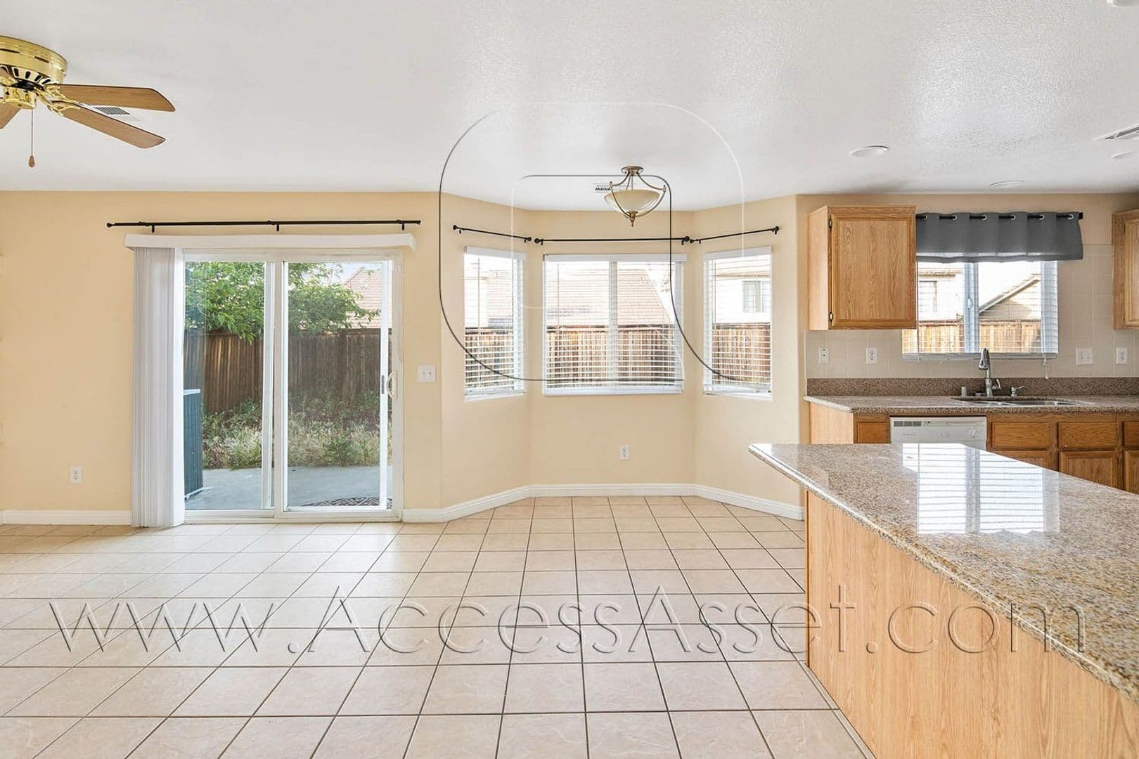 Hesperia House: 9383 Dragon Tree Drive