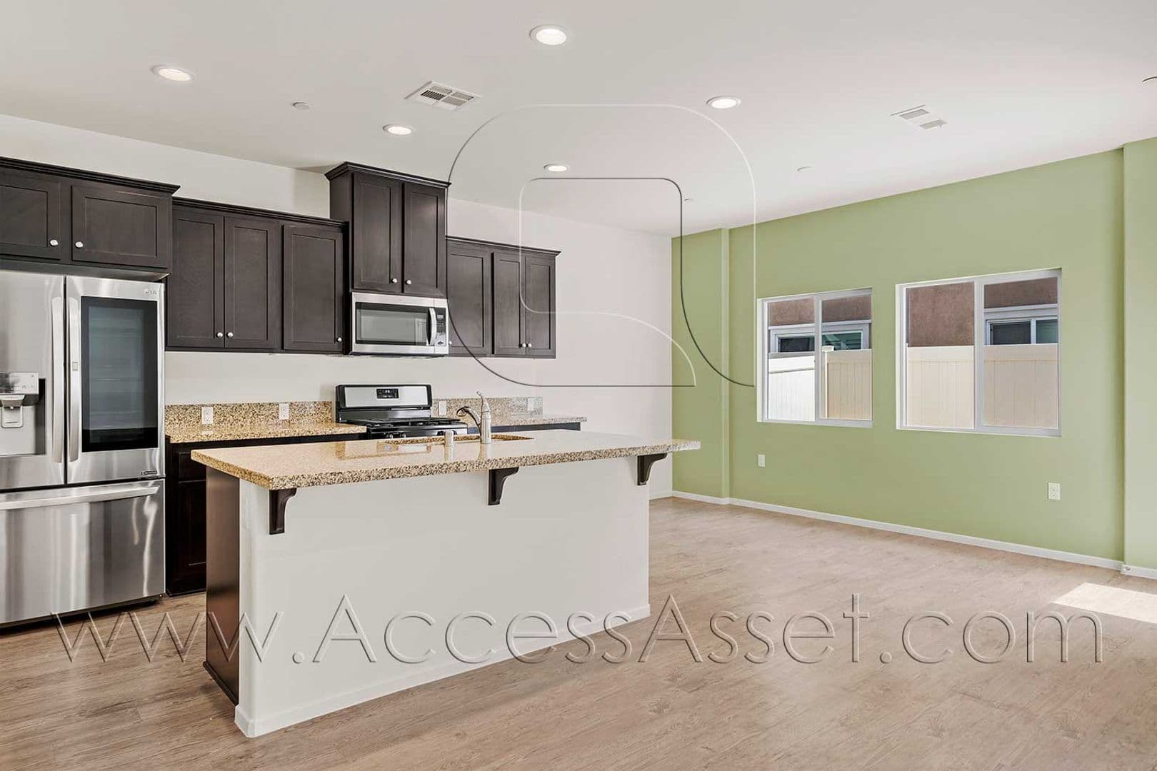 Murrieta Townhome: 41278 Winterberry St