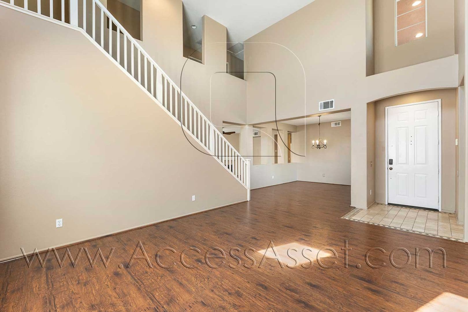 Corona House: 1358 Baldwin St