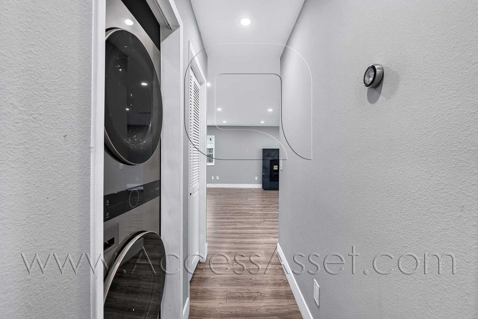 Vista Apartment: 1509 Goodwin Dr