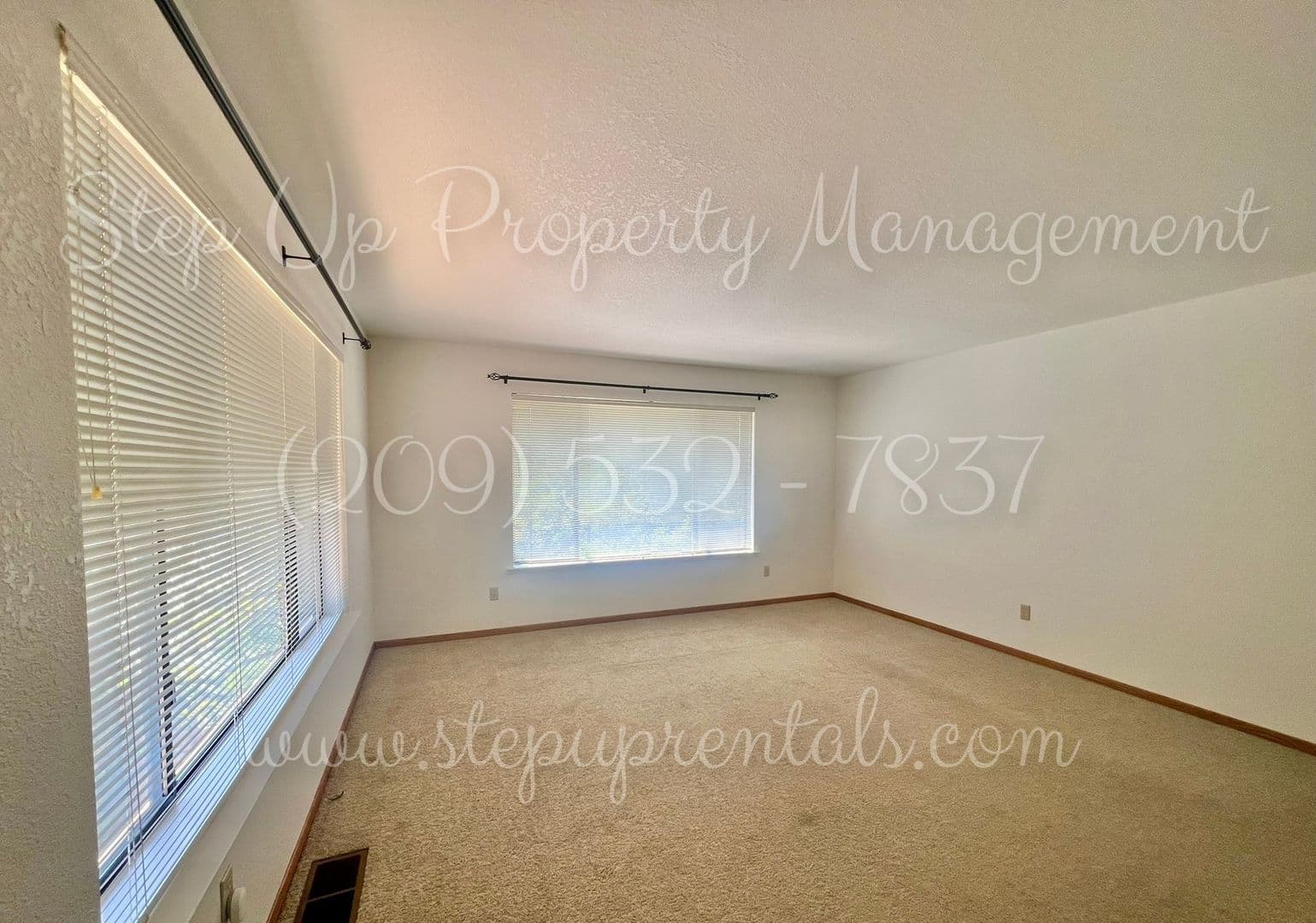 Sonora Apartment: 96 N Norlin St