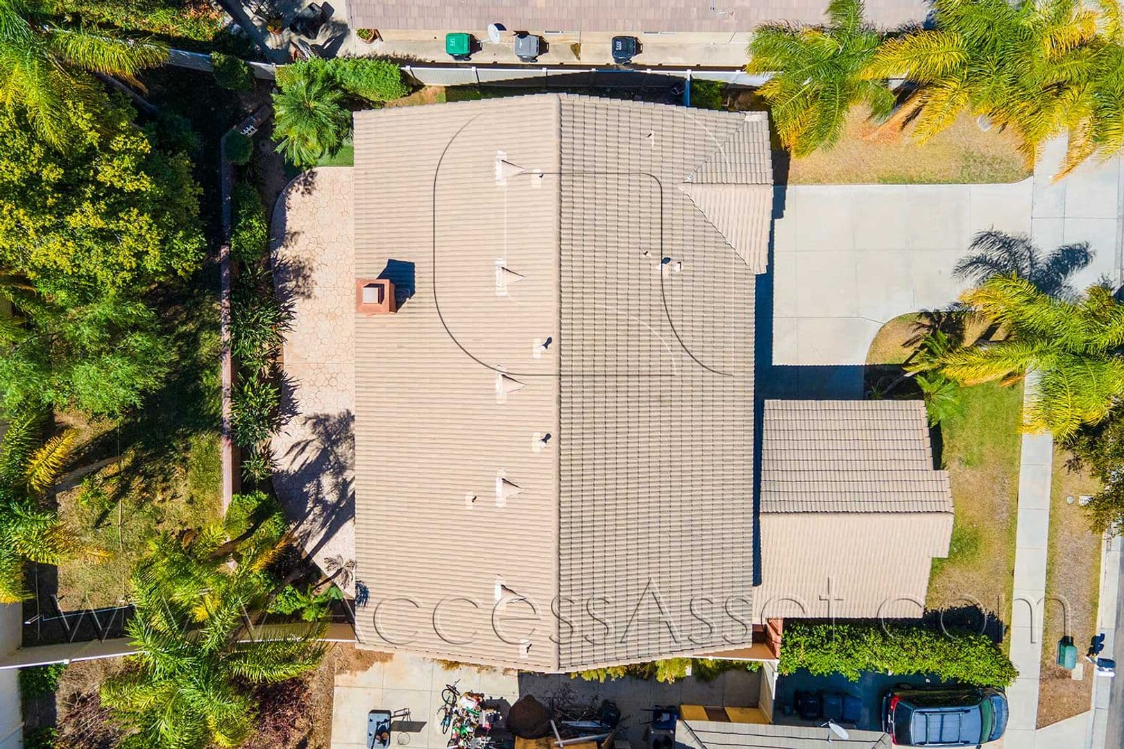 Corona House: 1358 Baldwin St