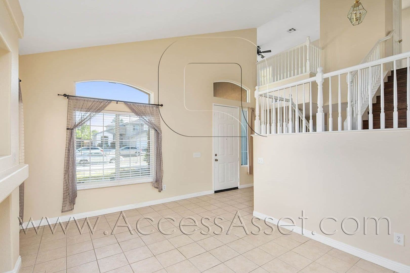 Hesperia House: 9383 Dragon Tree Drive