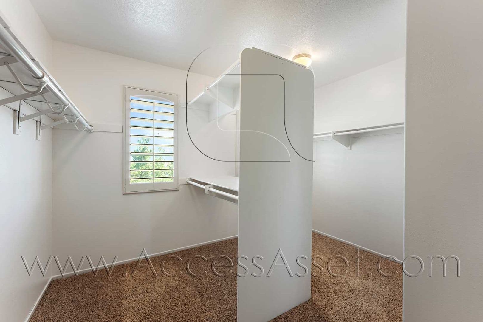 Corona House: 1358 Baldwin St