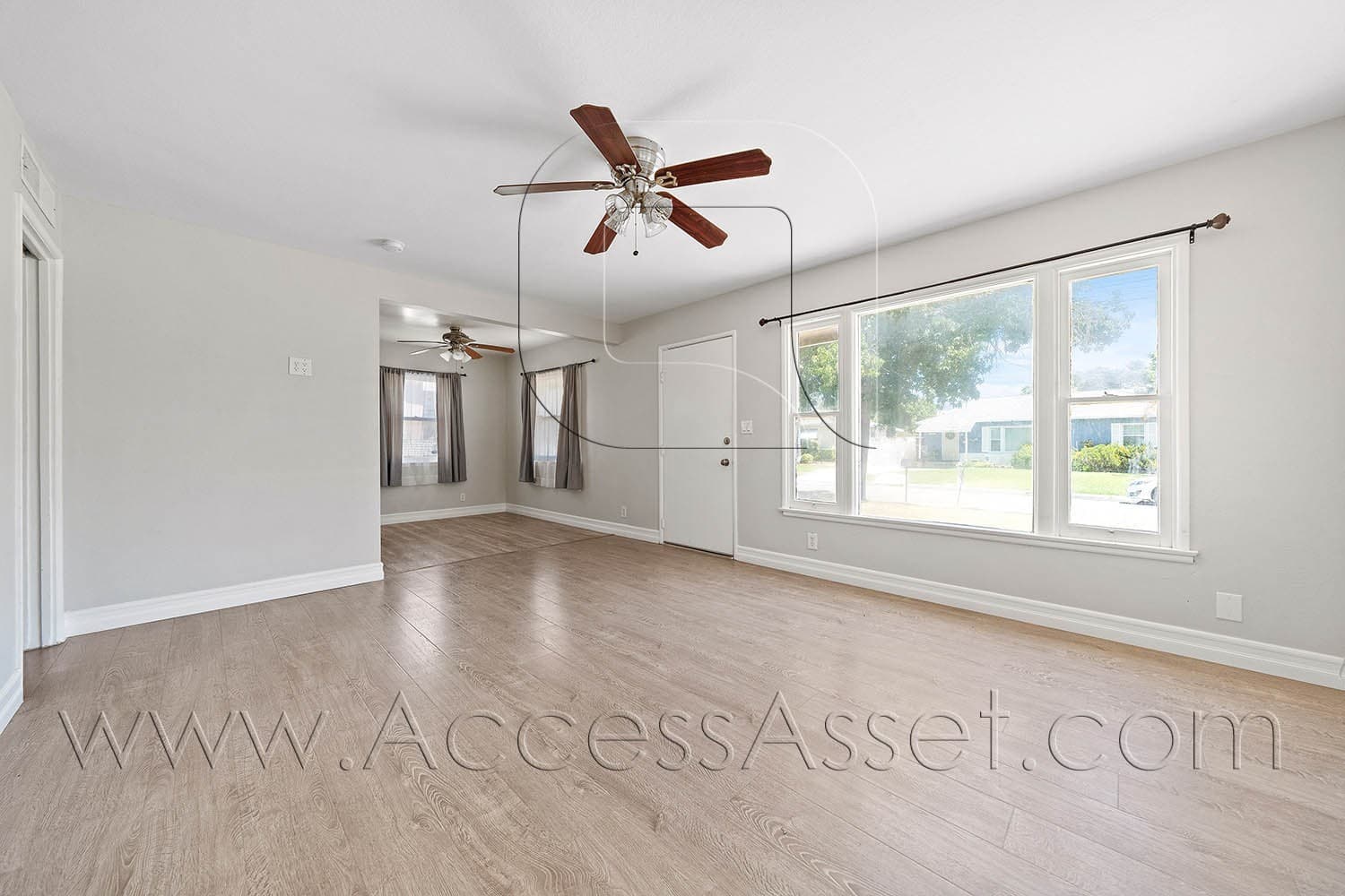 San Bernardino House: 2840 N F St
