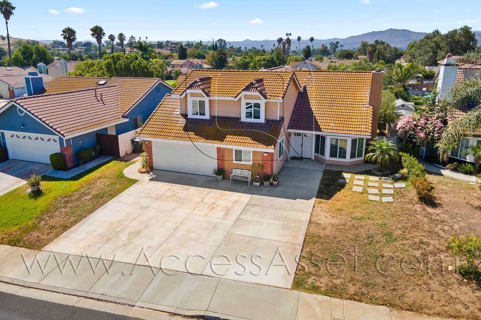 Riverside Apartment: 10946 Thrush Dr