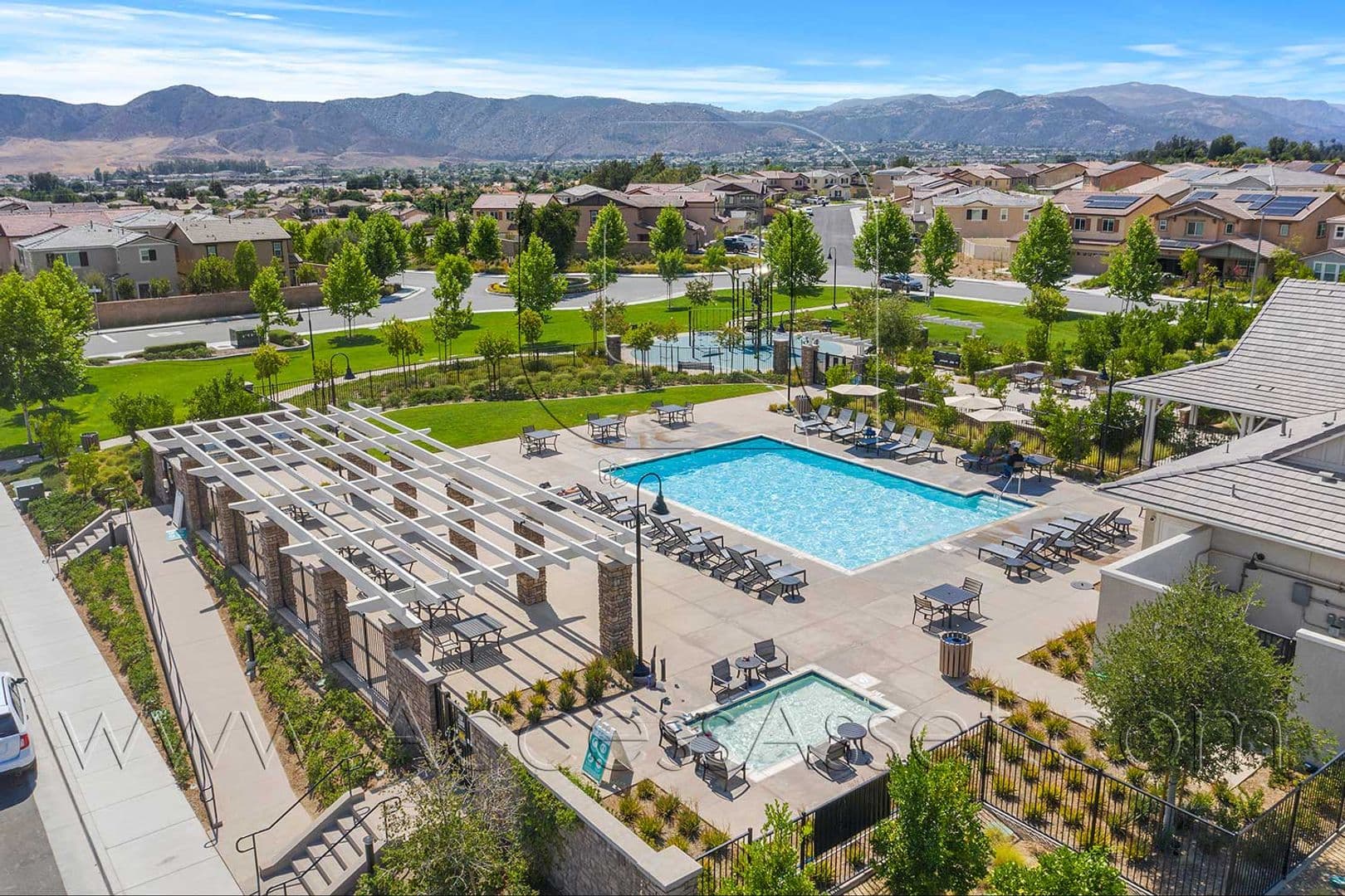 Murrieta Townhome: 41278 Winterberry St