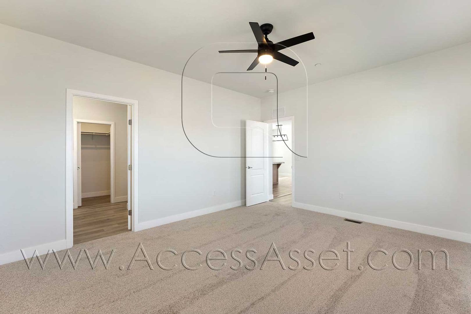 Lake Elsinore Apartment: 33351 Macy St