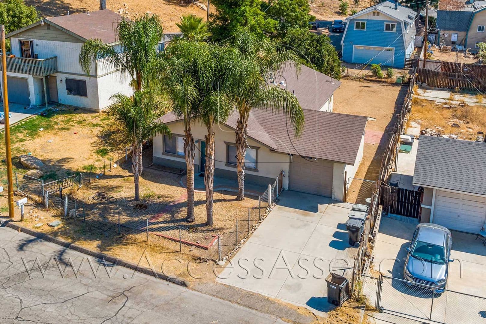 Lake Elsinore House: 29650 Jernigan St.