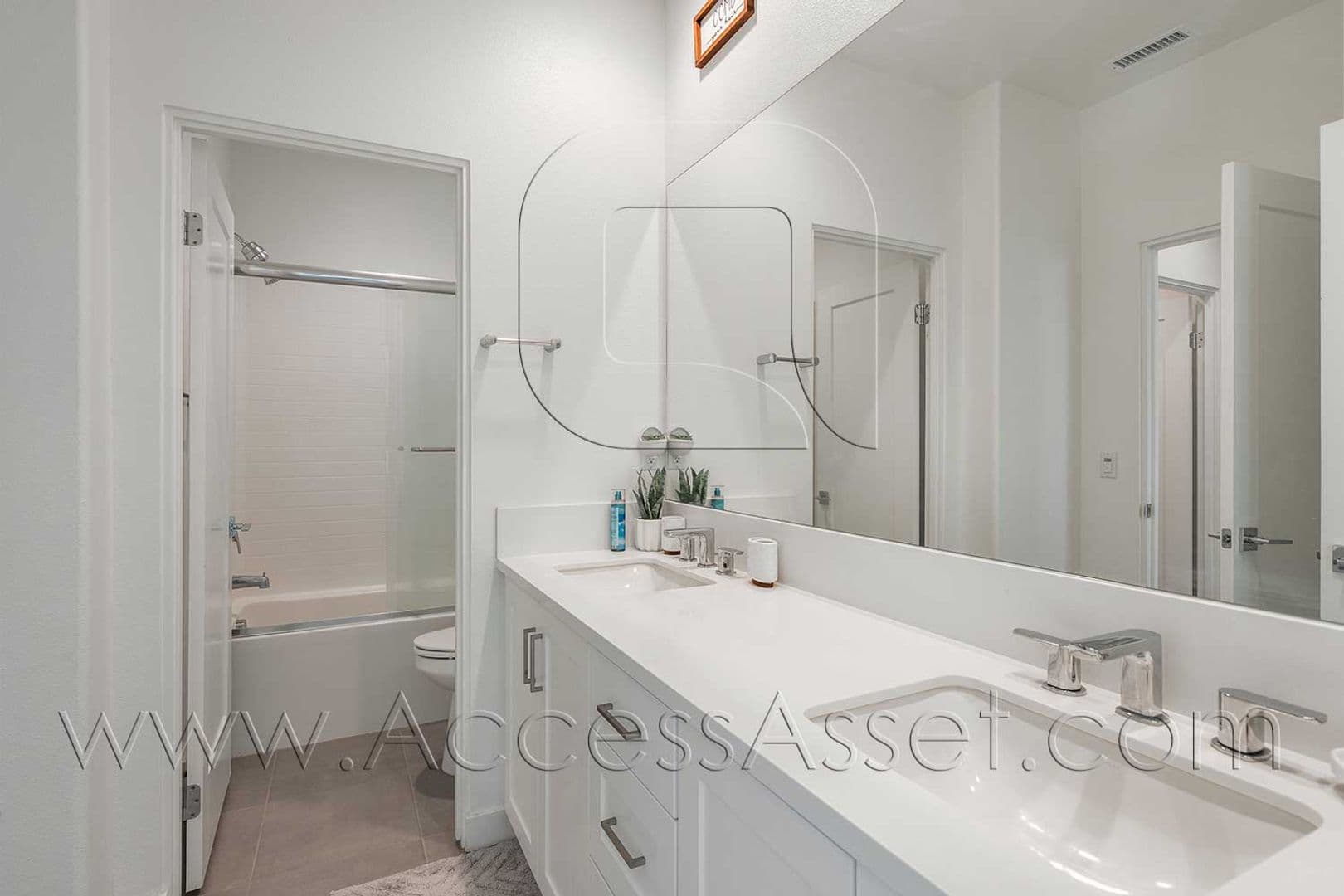 Palm Desert House: 35758 McCarthy St