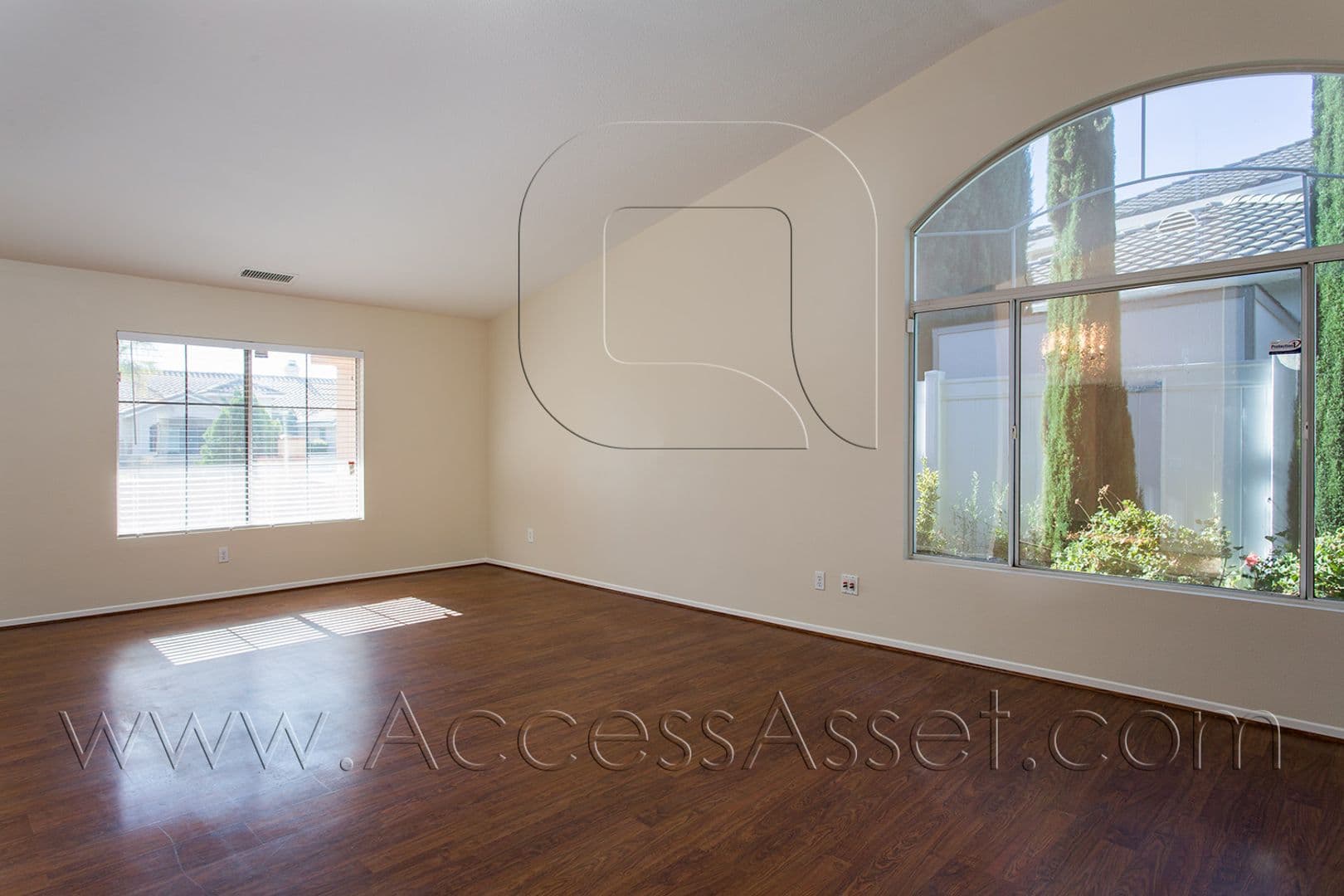 Murrieta House: 40025 Athena Ln.