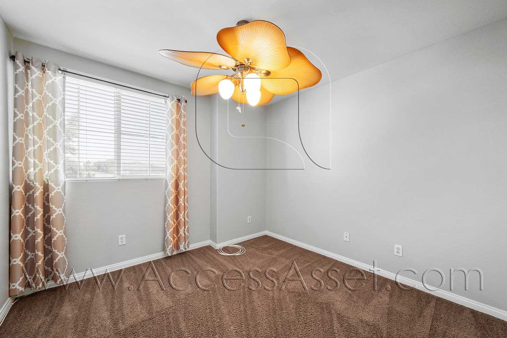 Lake Elsinore House: 29244 Point Shore Dr.