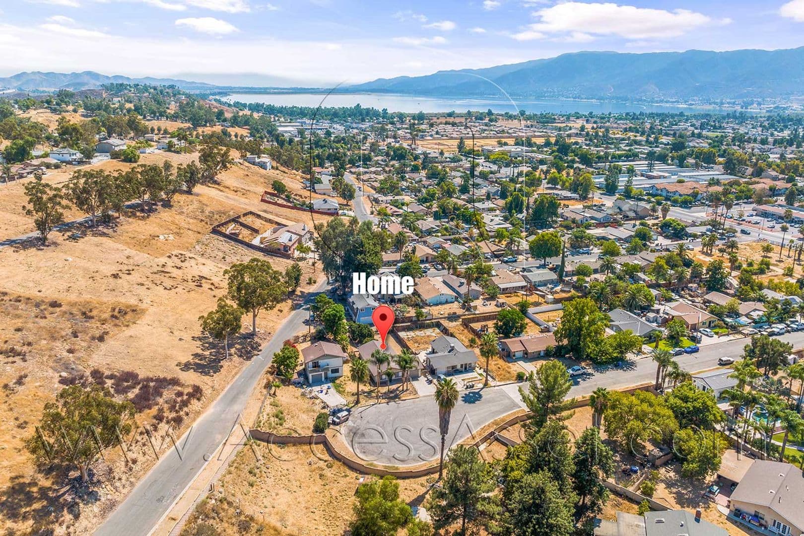 Lake Elsinore House: 29650 Jernigan St.