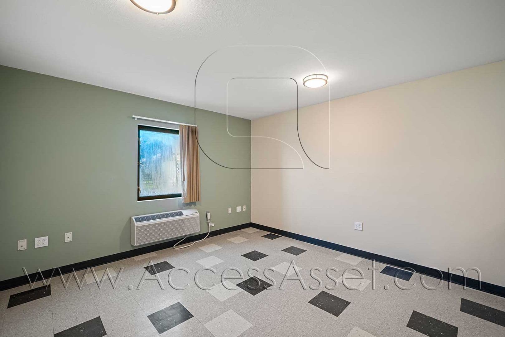 Phelan Multiplex: 11754 Caughlin Rd