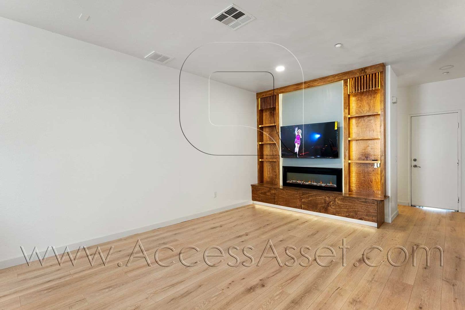 Oceanside House: 288 Fisherman Lane #3