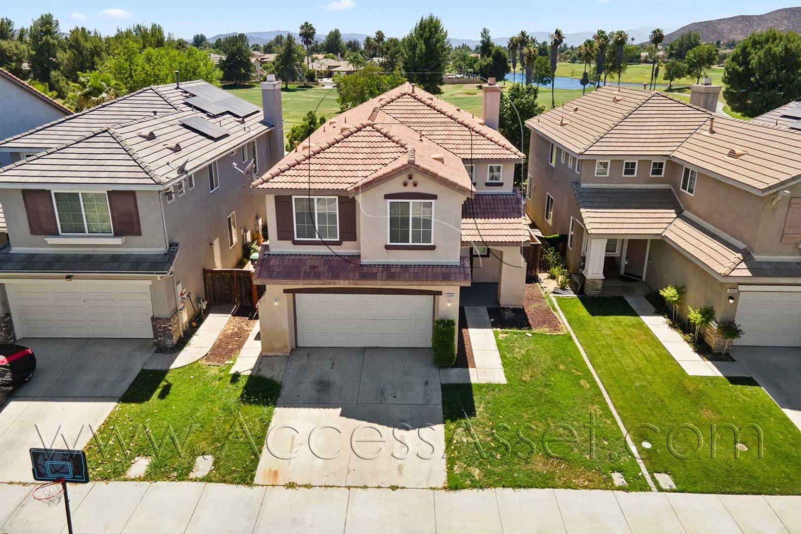 Menifee House: 29291 Grande Vista Ave