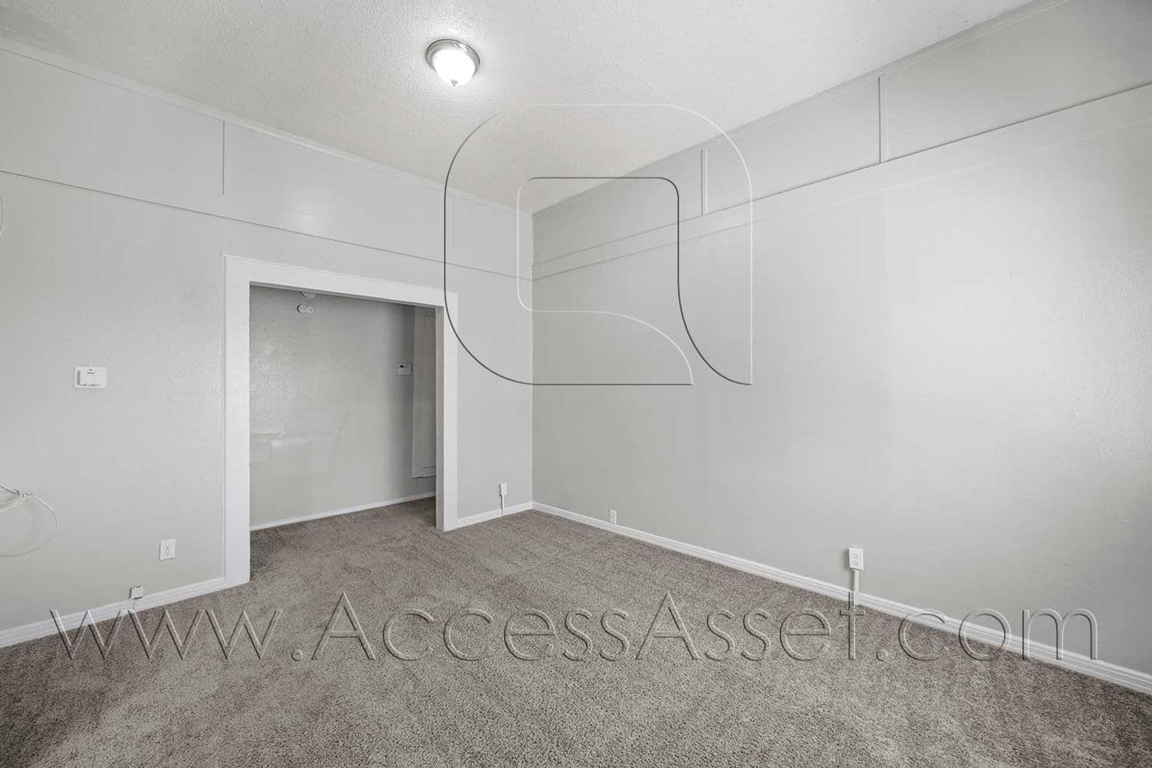Lake Elsinore Apartment: 307 W Sumner Ave.