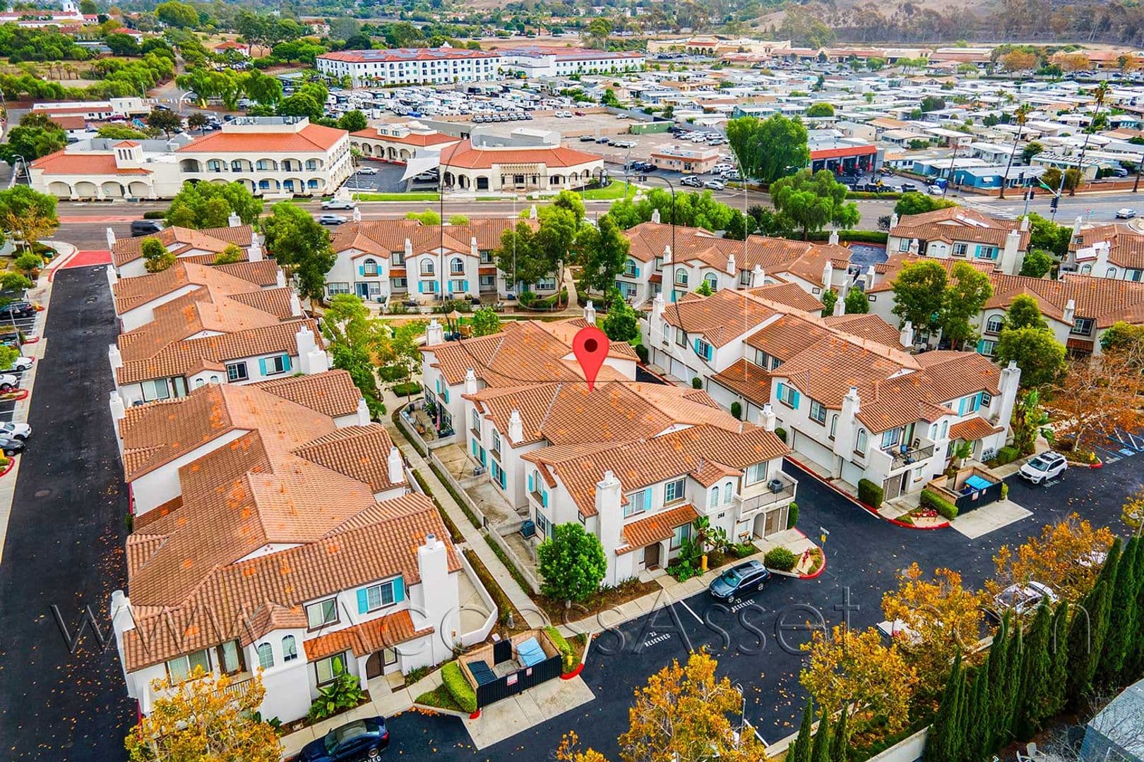 Oceanside House: 288 Fisherman Lane #3