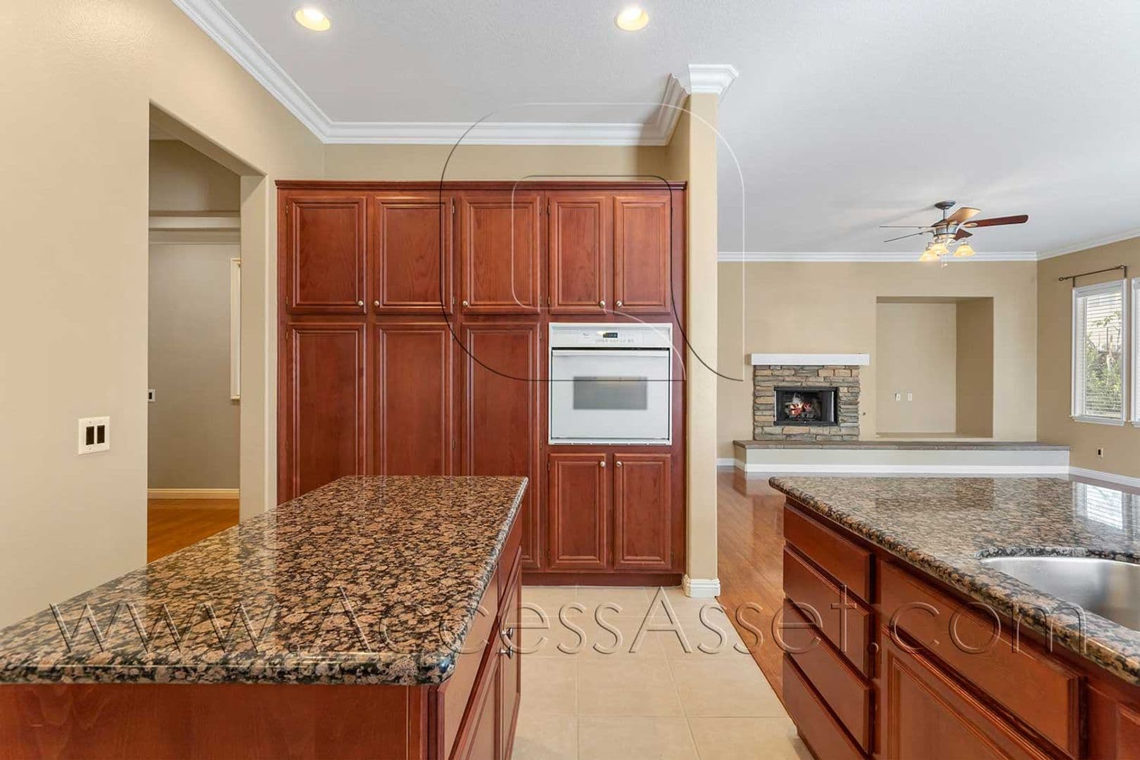 Winchester House: 36026 Pansy St