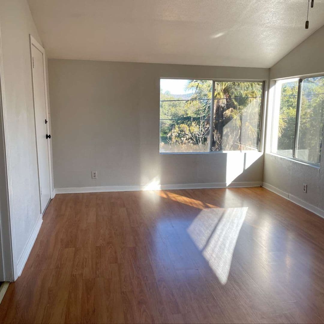 Sonora House: 113 W Sunset - A