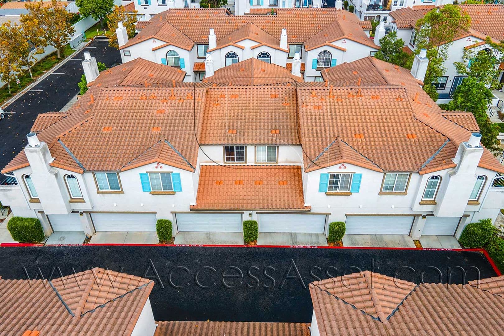 Oceanside House: 288 Fisherman Lane #3