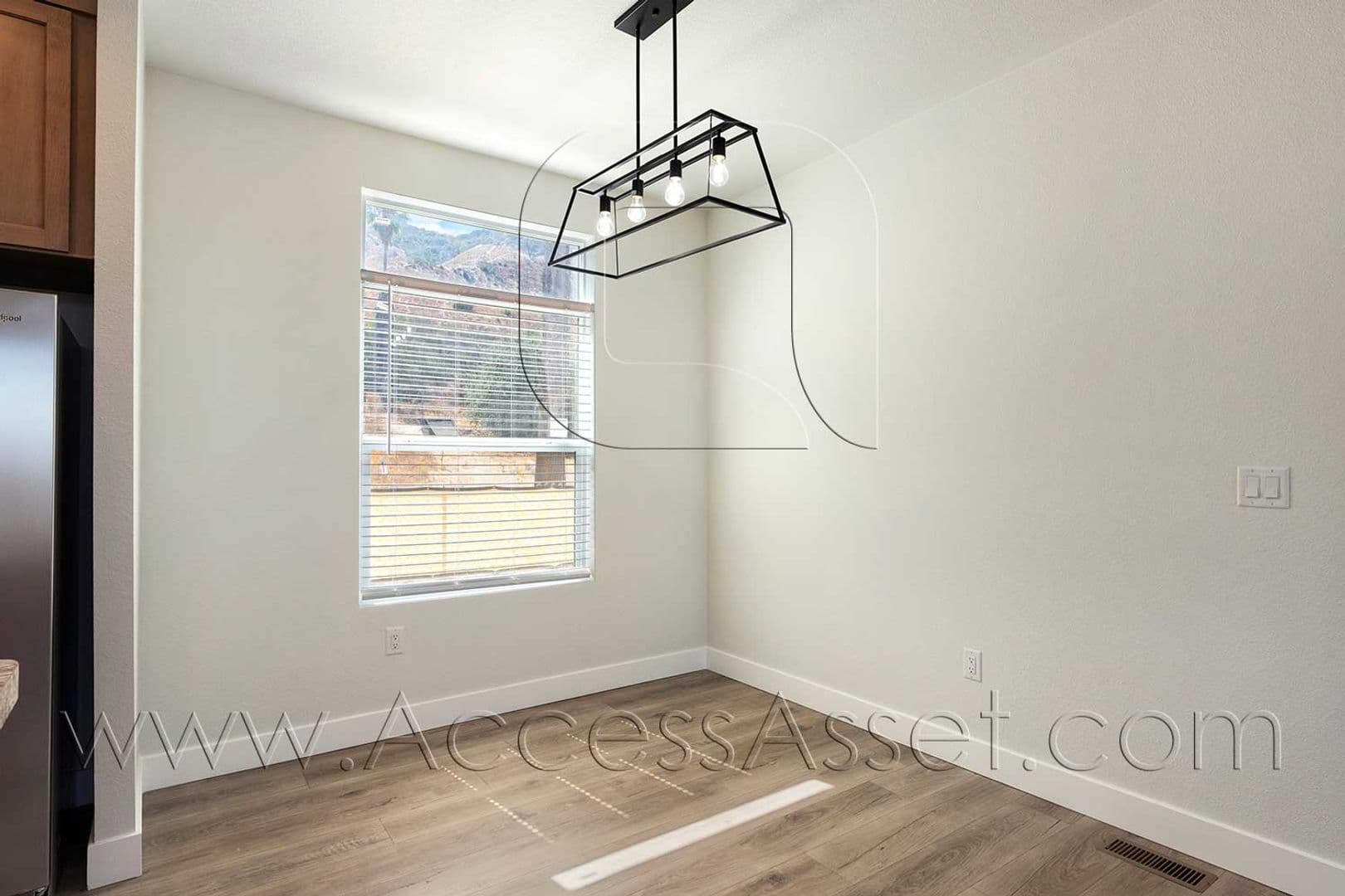 Lake Elsinore Apartment: 33351 Macy St