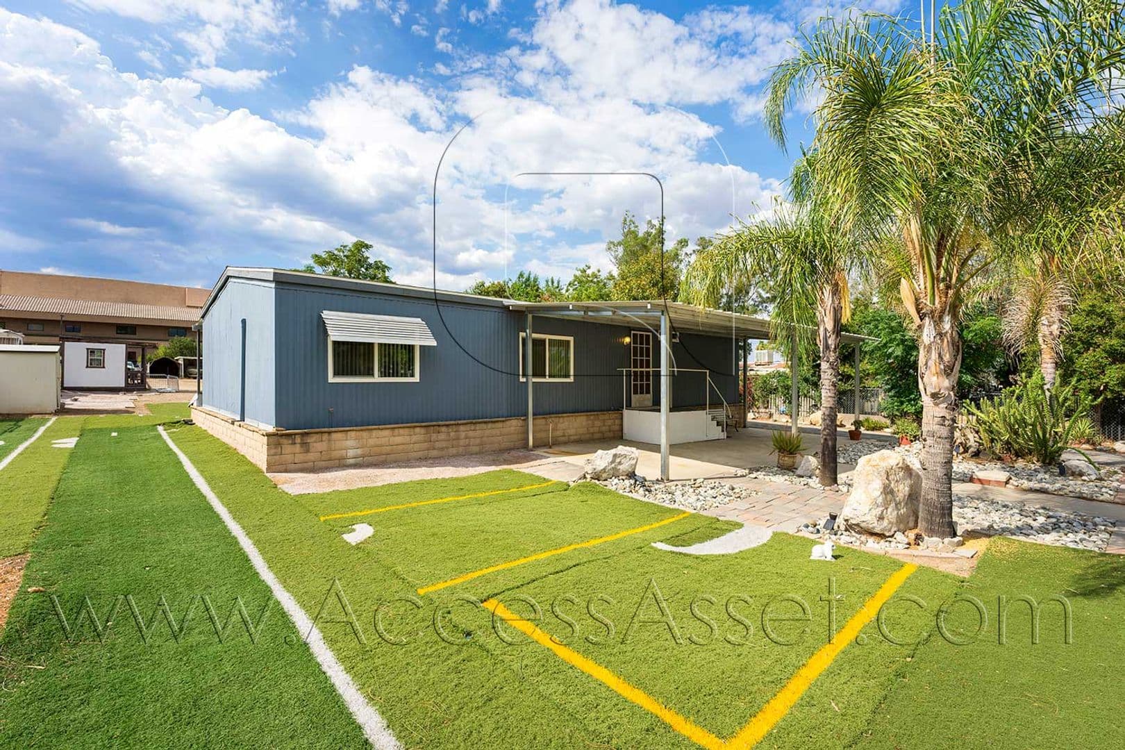 Lake Elsinore House: 32889 Brechtel St