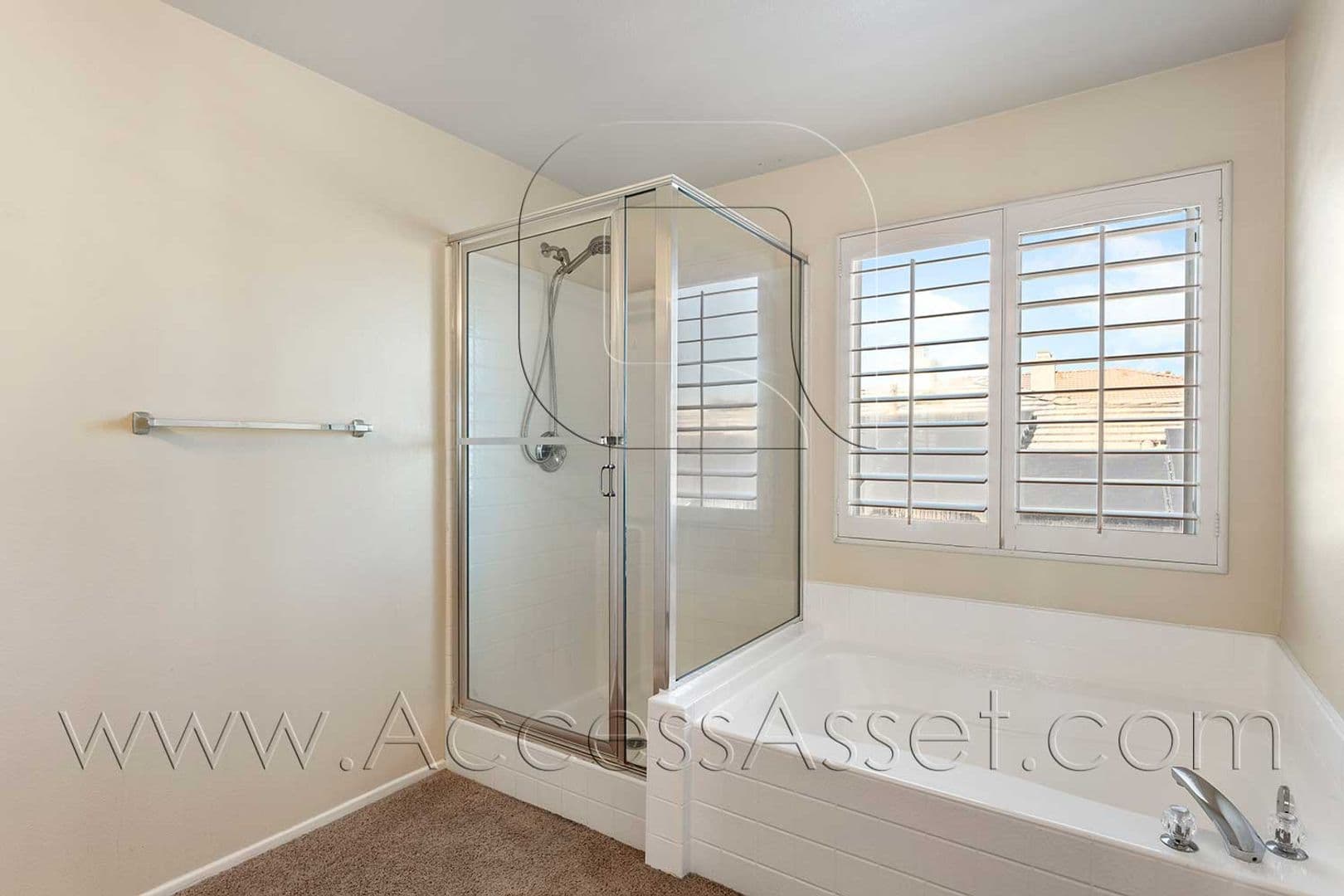 Corona House: 1358 Baldwin St