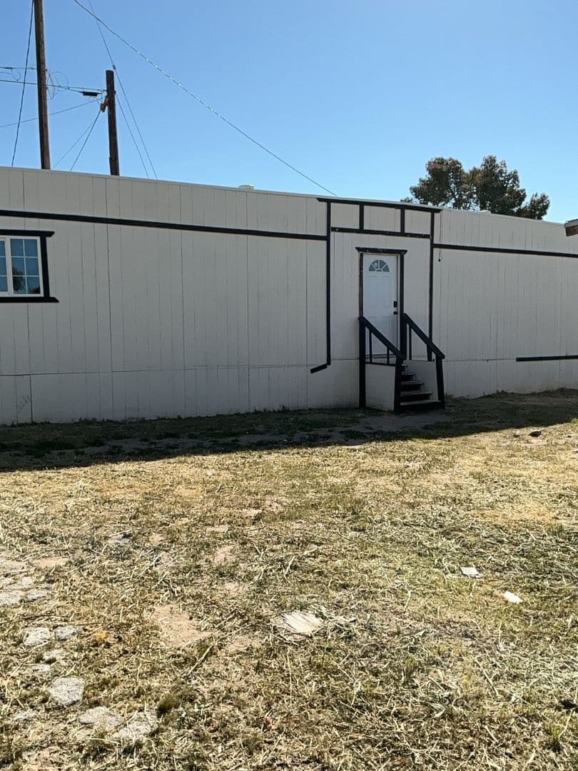 Barstow Multiplex: 29255 Old Highway 58 - 106