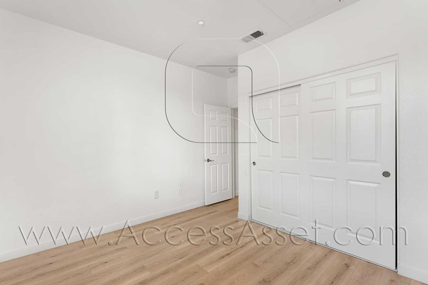 Oceanside House: 288 Fisherman Lane #3