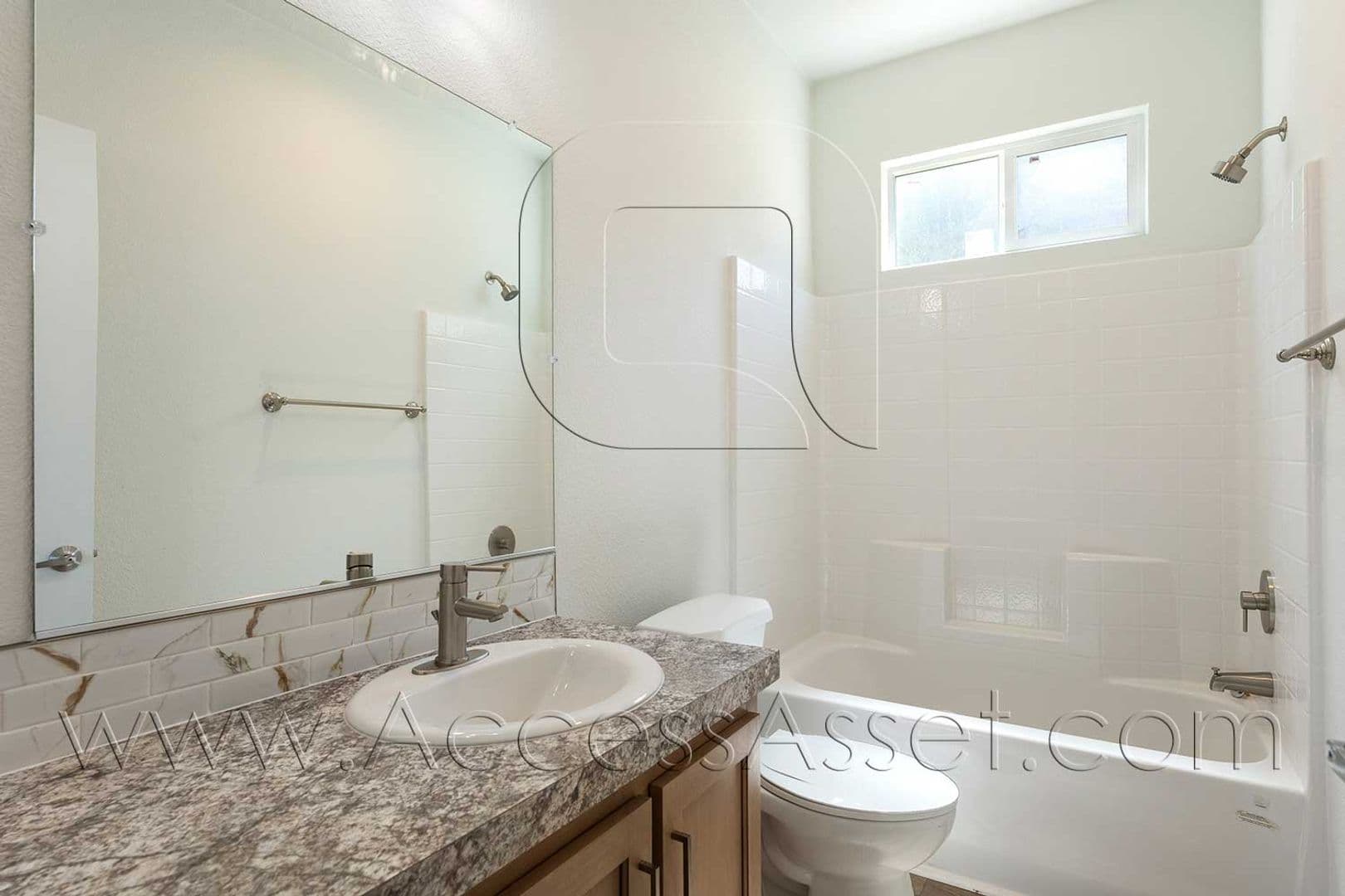 Lake Elsinore House: 33351 Macy St - House