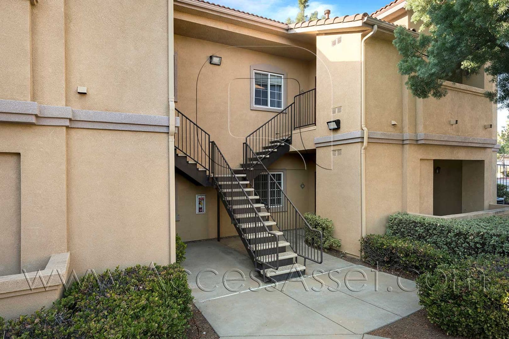 Murrieta House: 41410 Juniper St - 1814