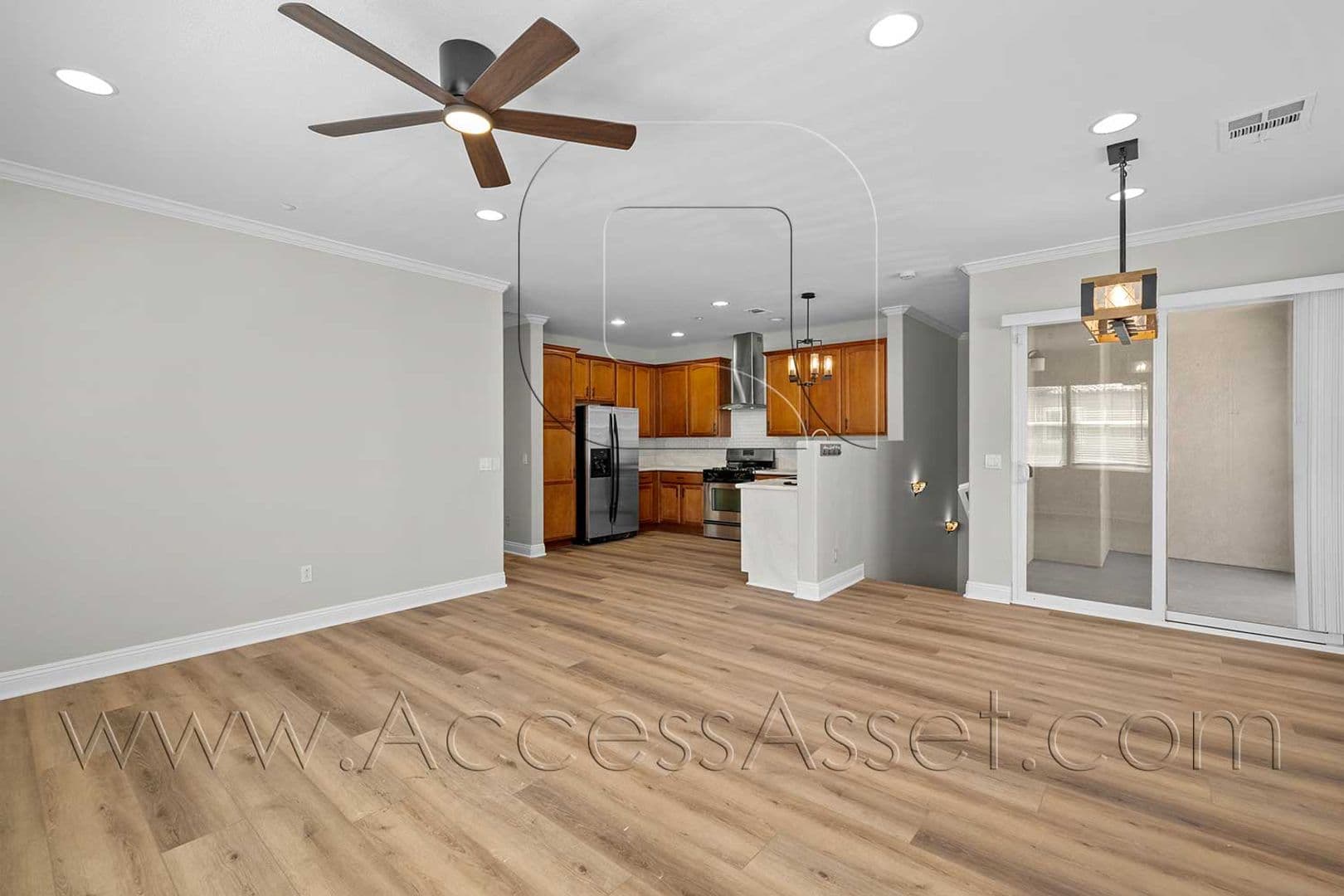 Lake Elsinore House: 15427 Park Point Ave - 110