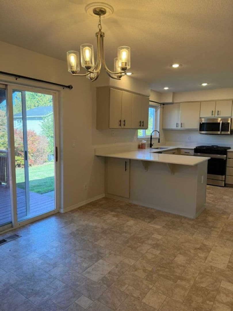 SHERWOOD House: 16665 SW MEINECKE RD.