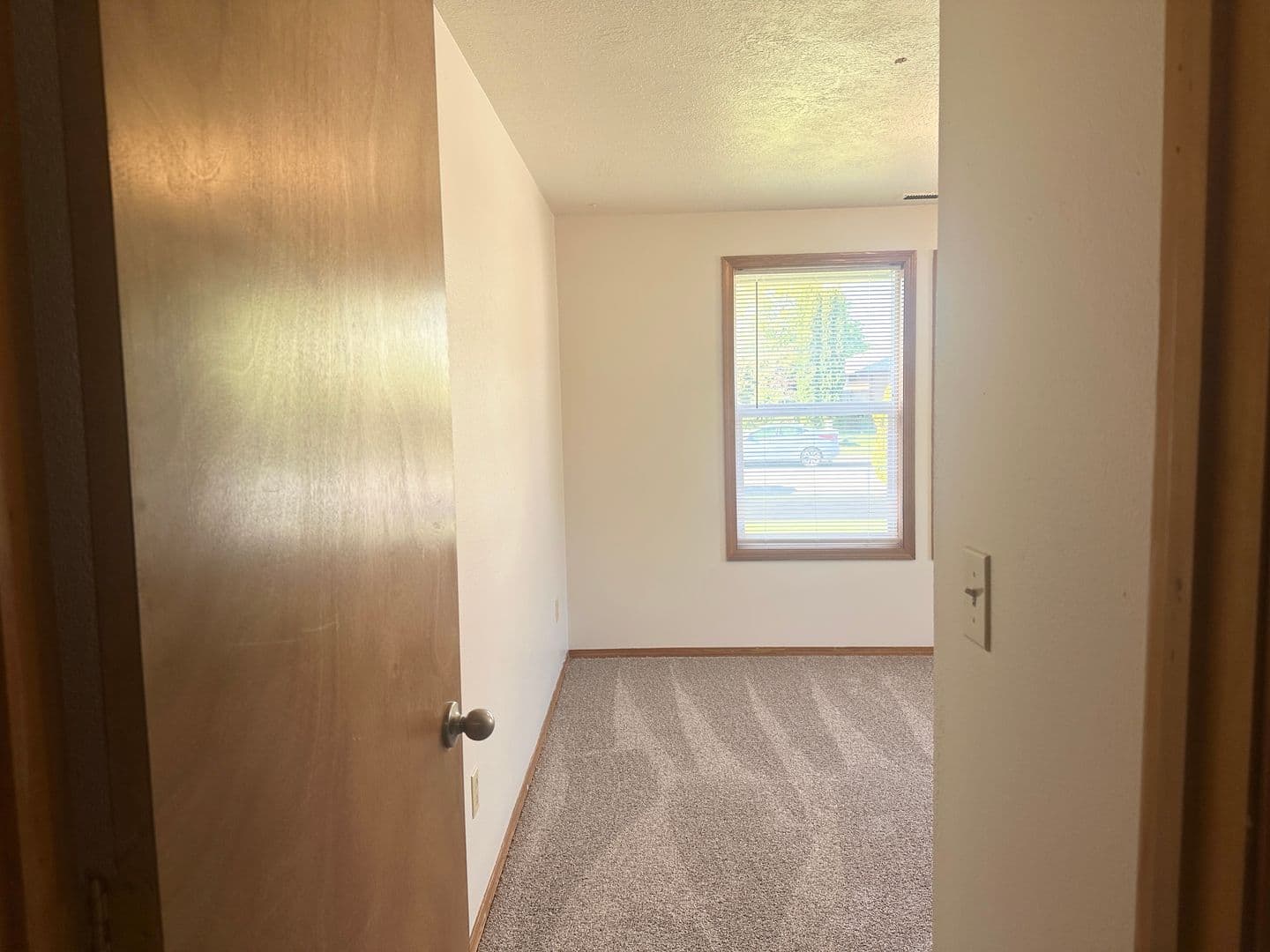 McMinnville House: 2538 NE Norton Ct