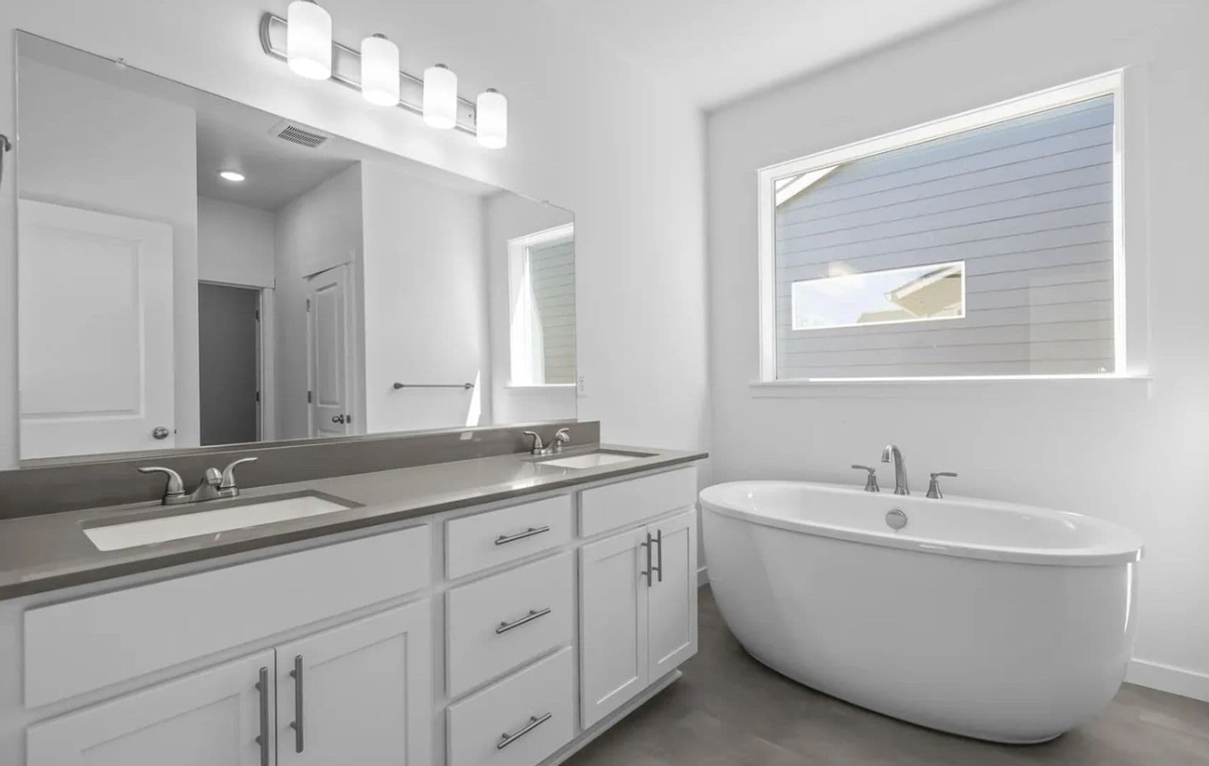Silverton House: 714 Tigerlily St.
