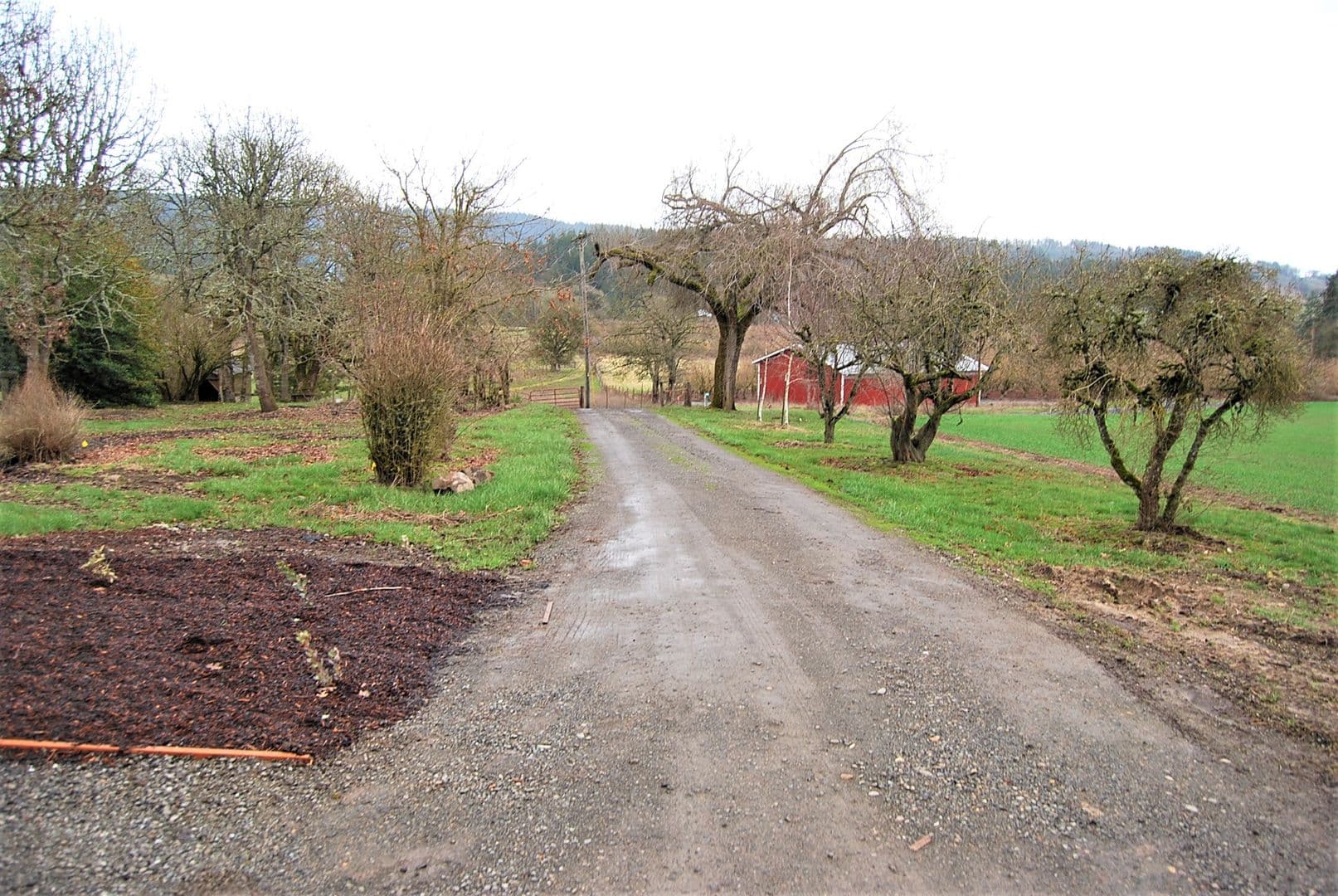 Carlton House: 7511 NE Oak Spring Farm Rd