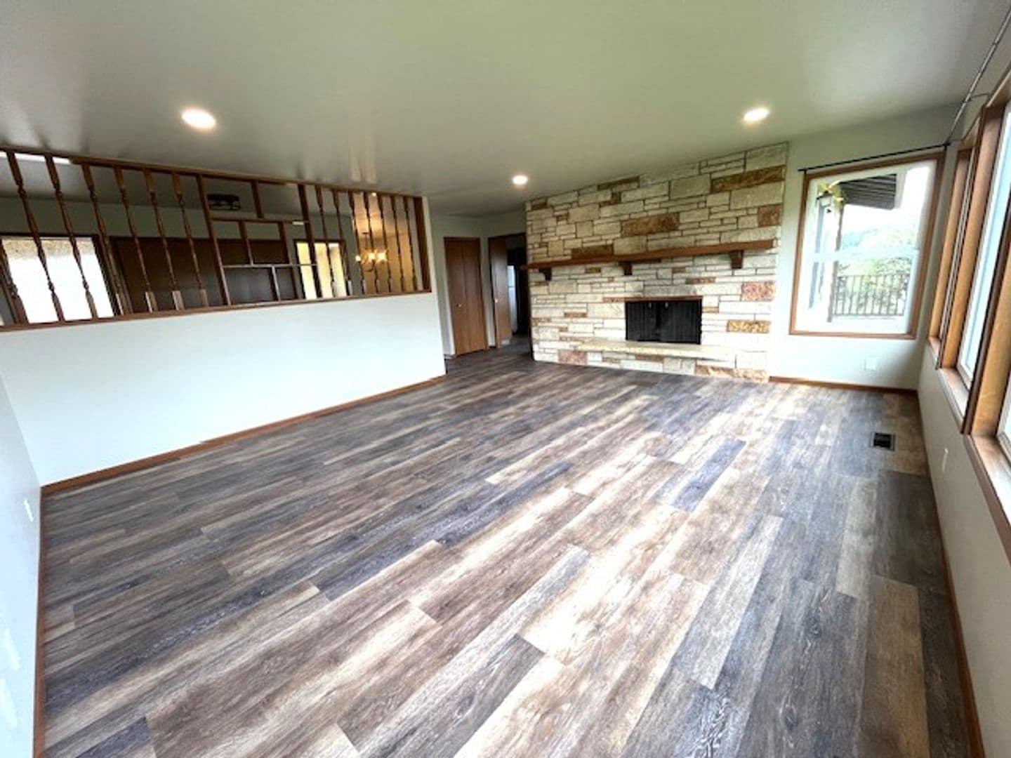 Gaston House: 2451 NW Goodin Creek RD