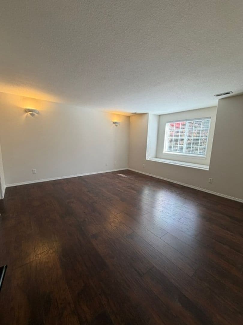 SHERWOOD House: 16665 SW MEINECKE RD.