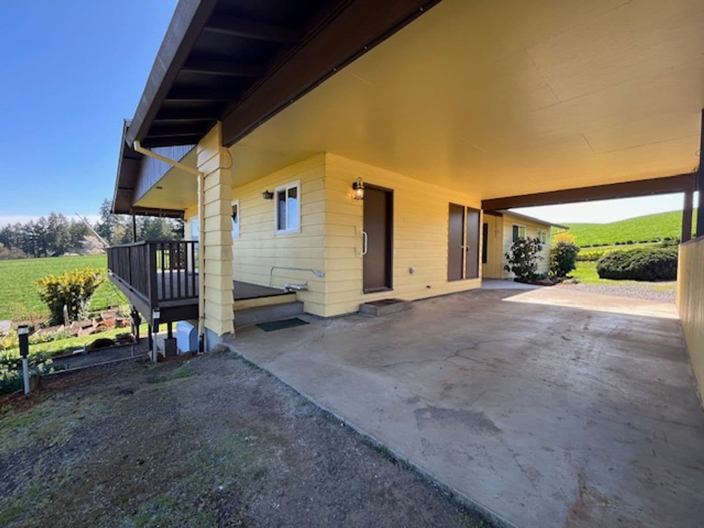Gaston House: 2451 NW Goodin Creek RD