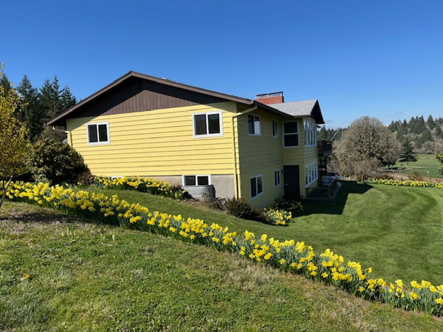 Gaston House: 2451 NW Goodin Creek RD