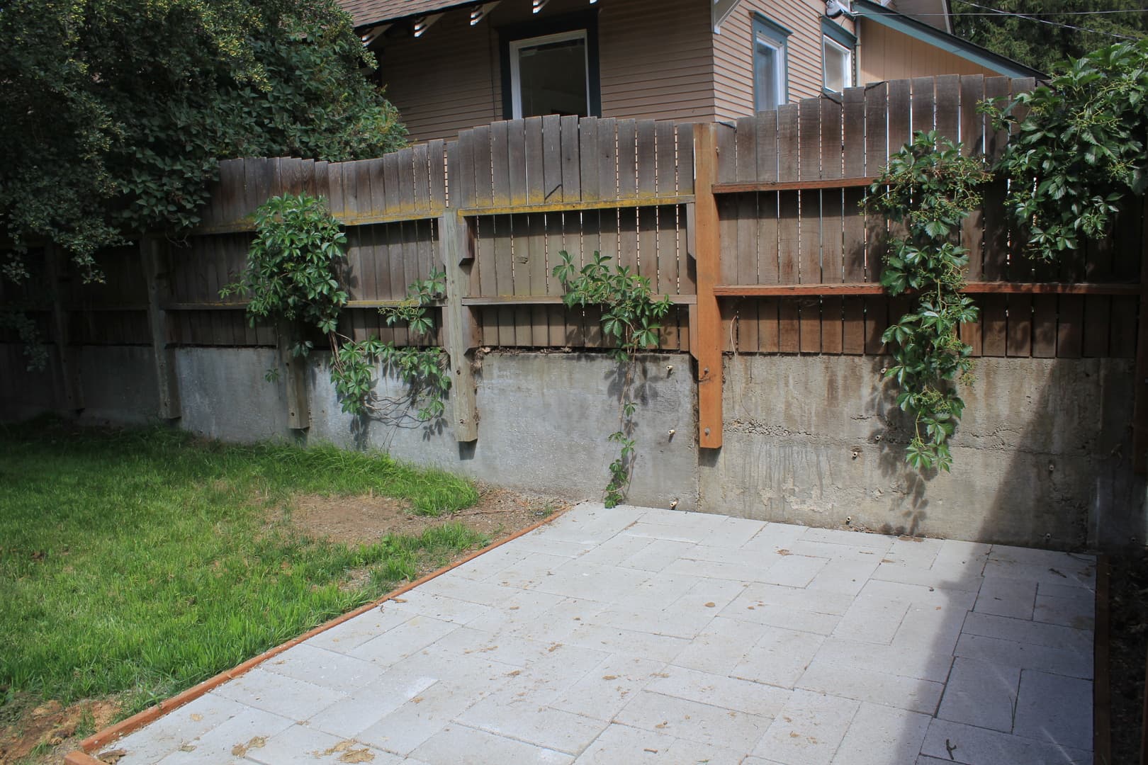 Ellensburg House: 202 East 10th Avenue