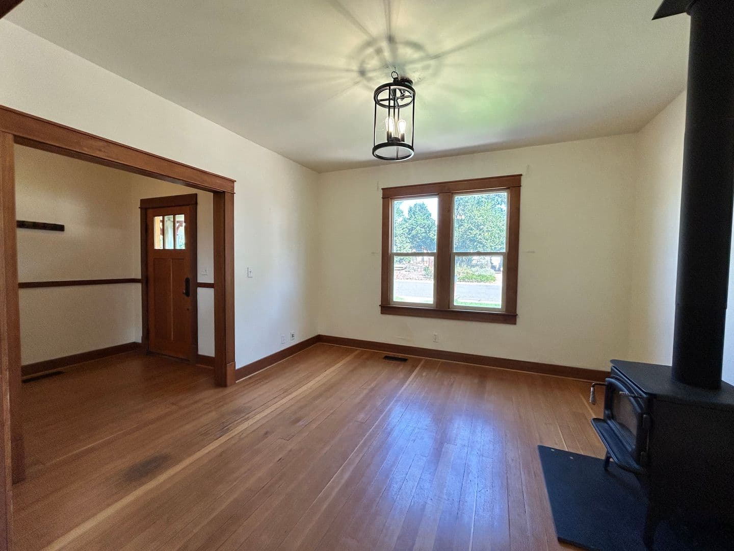 Ellensburg House: 606 West 10th Ave