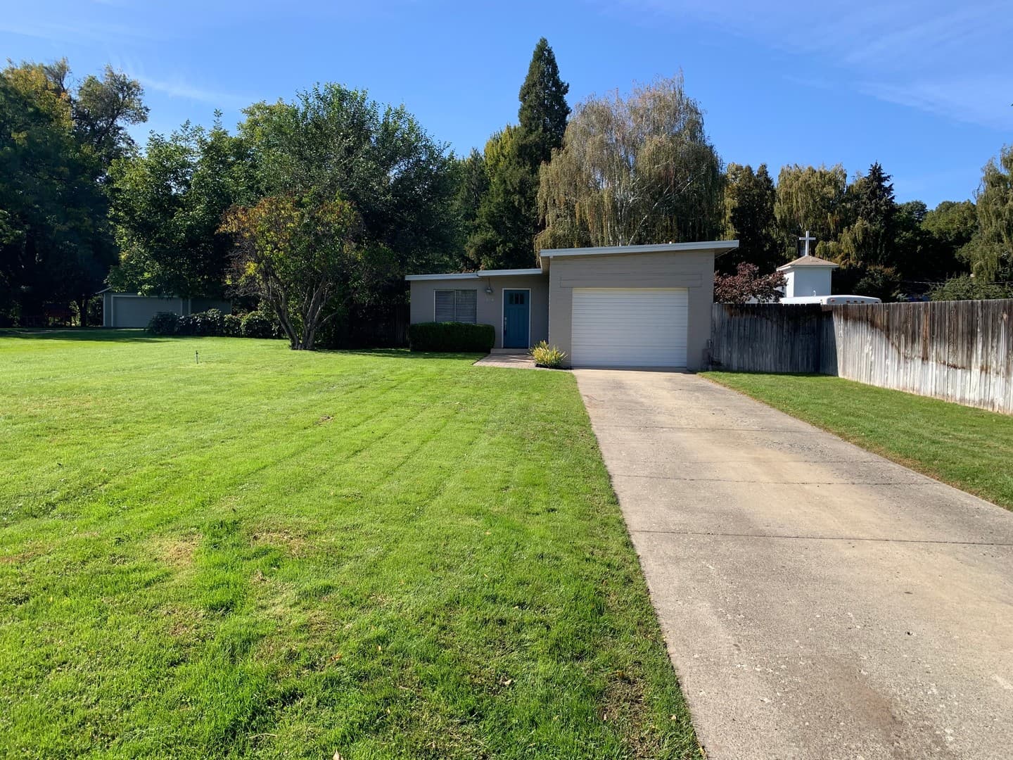 Yakima House: *316 North 21st Avenue*