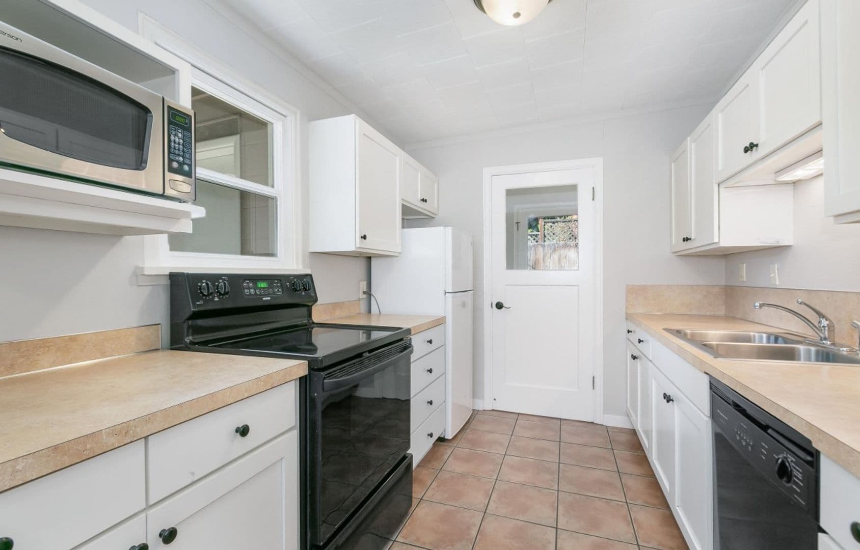 Yakima House: *316 North 21st Avenue*